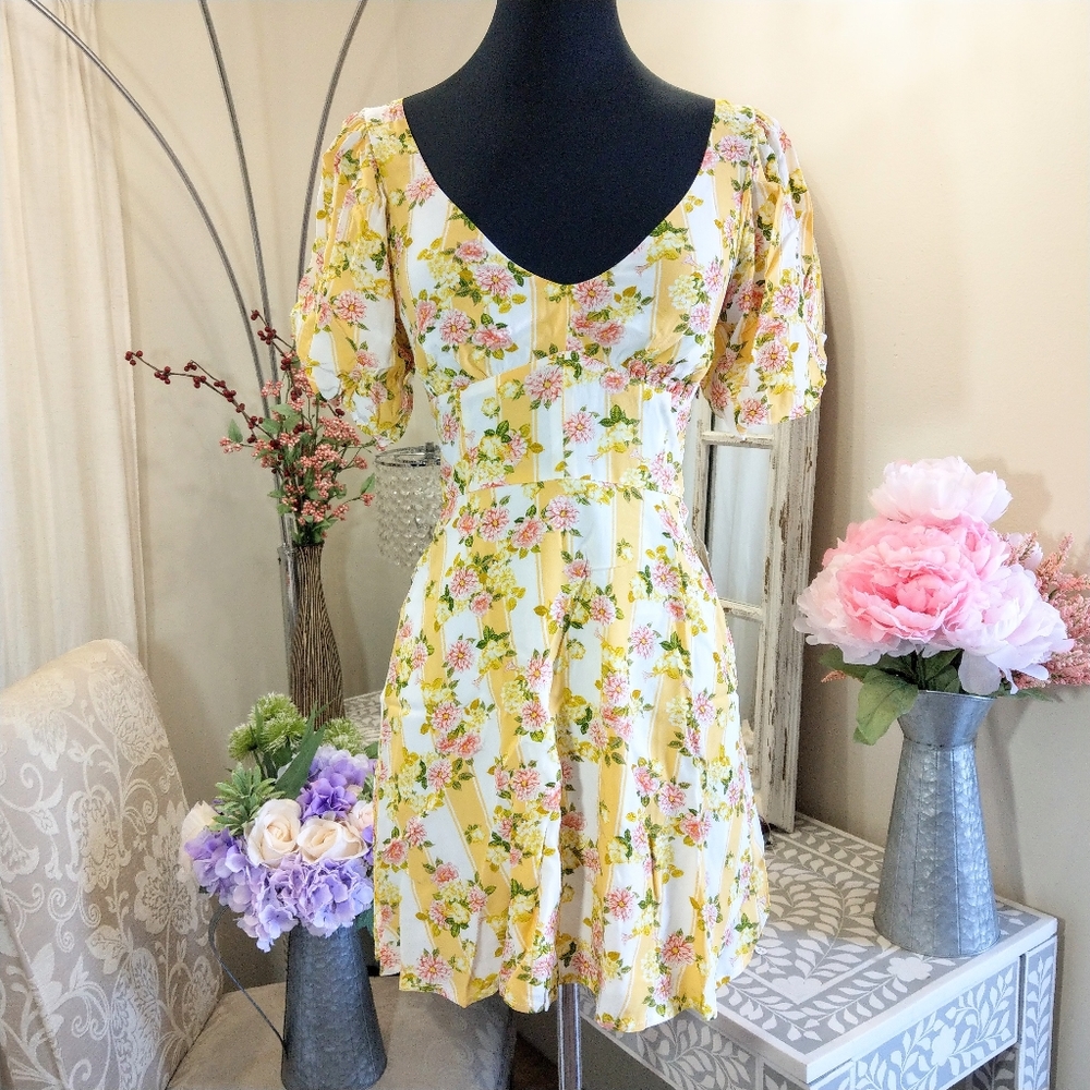 🍒NWOT🍒 FOR LOVE & LEMONS  MINI DRESS XS - Picture 3 of 9